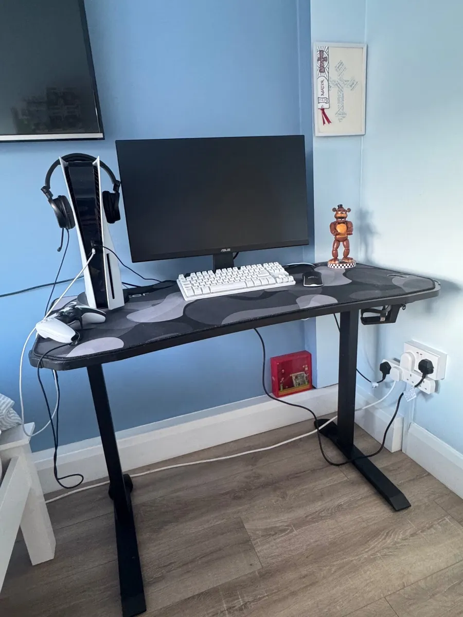 Gaming Desk - Image 3