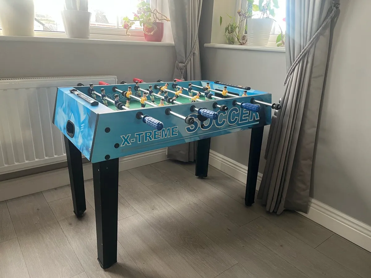 Football table - Image 1