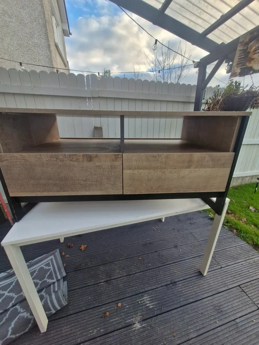 TV UNIT - Image 3