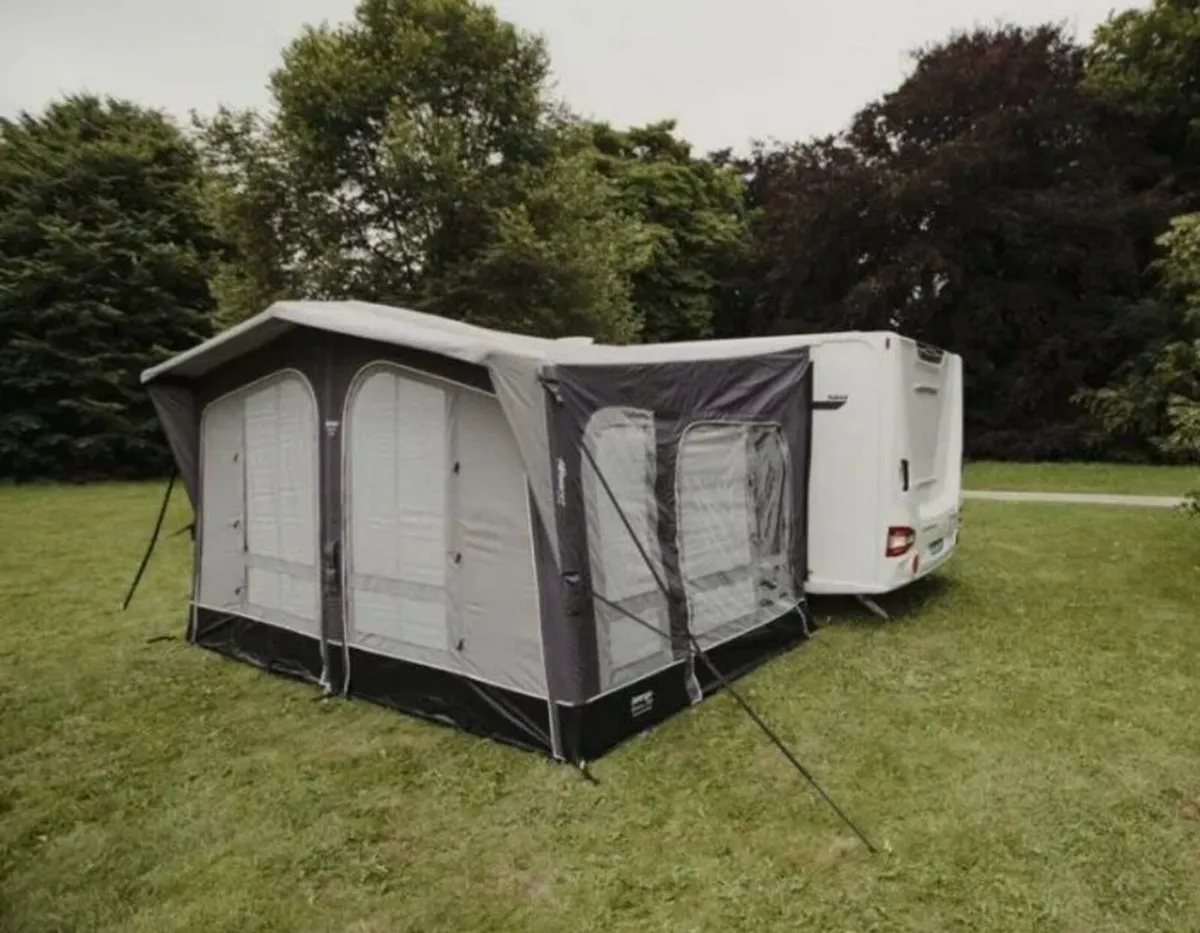 Caravan air awning &other caravan accessories - Image 1