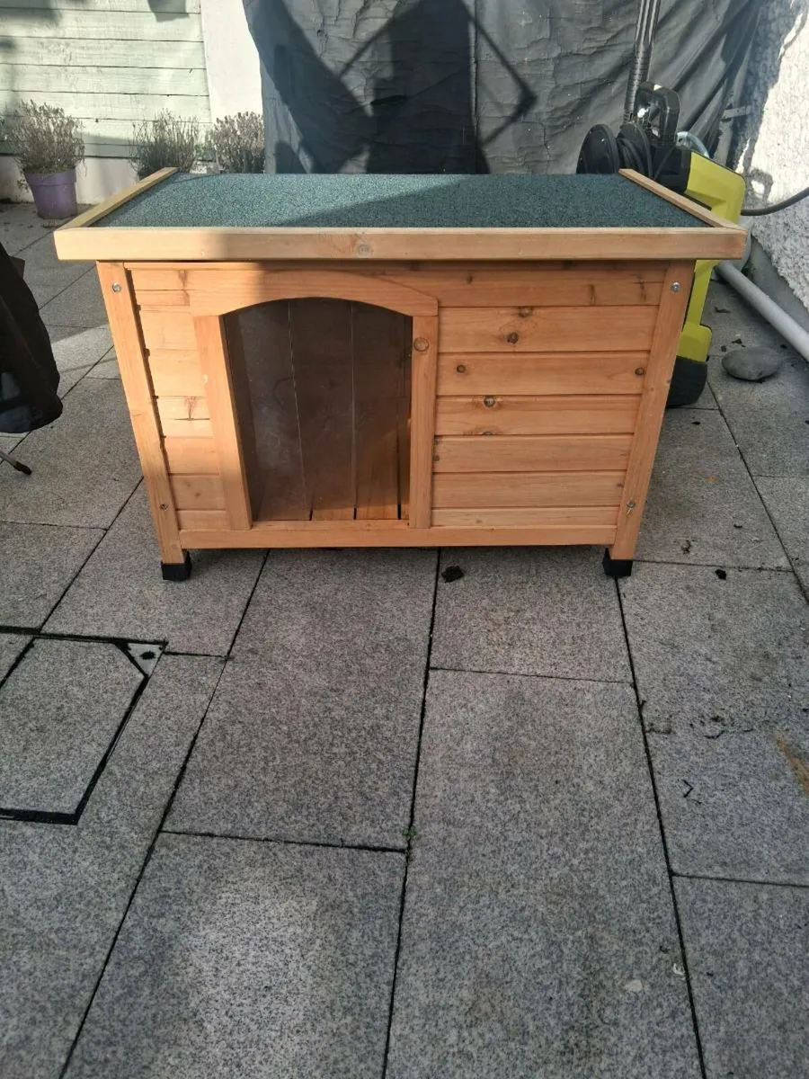 Dog kennell - Image 1