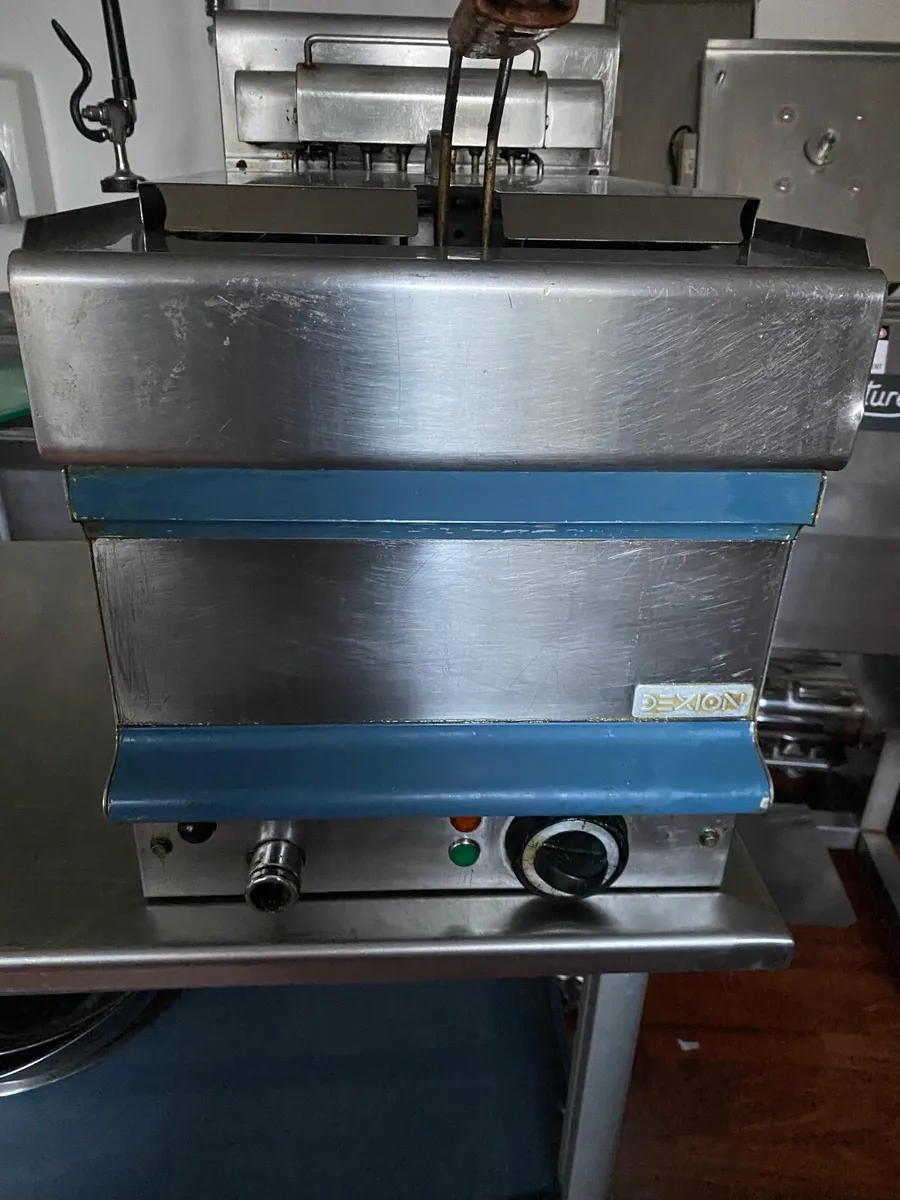 Commercial electric deep fay fryer - Image 1