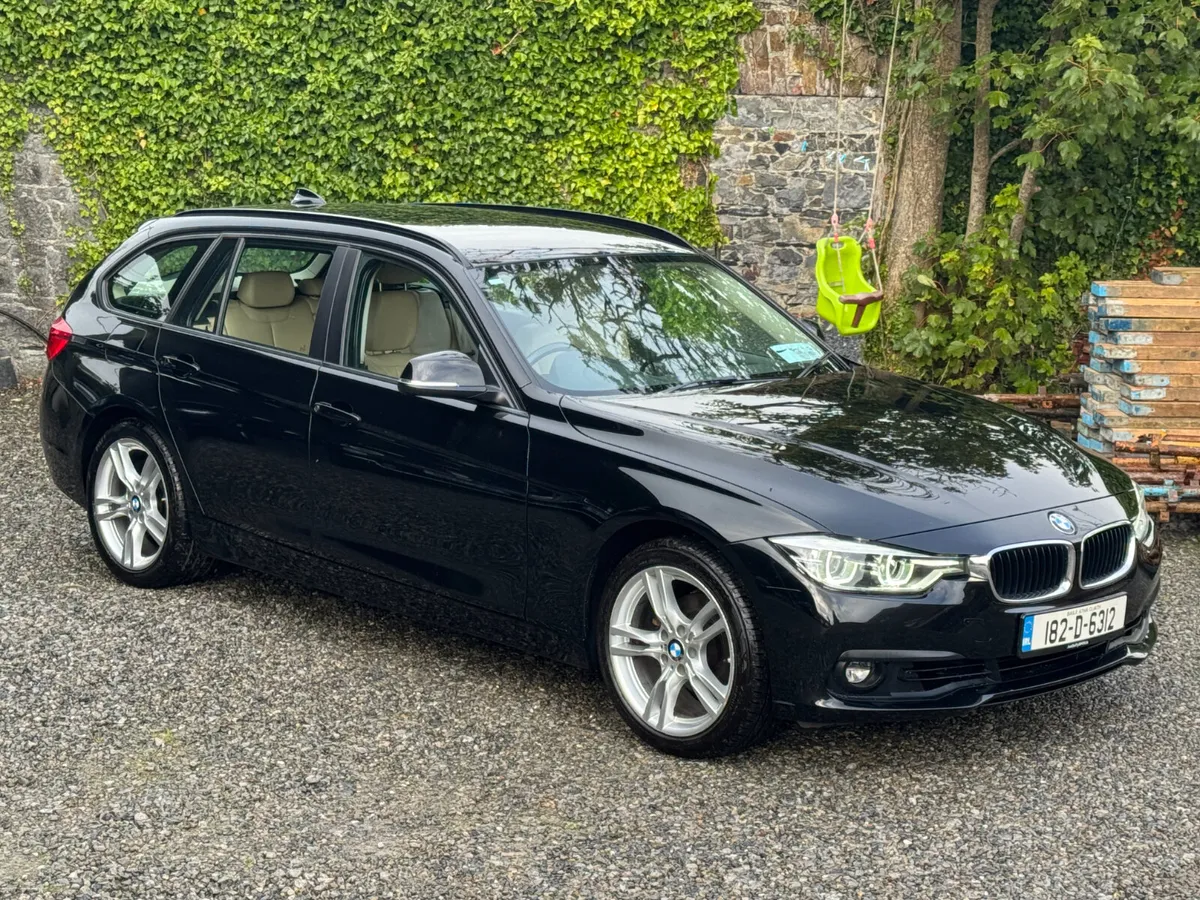 2018 BMW 320I SE Leather Automatic - Image 1