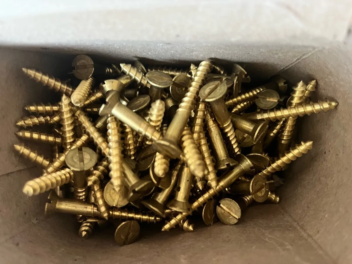 Slotted Brass wood screws countersunk head - Image 2