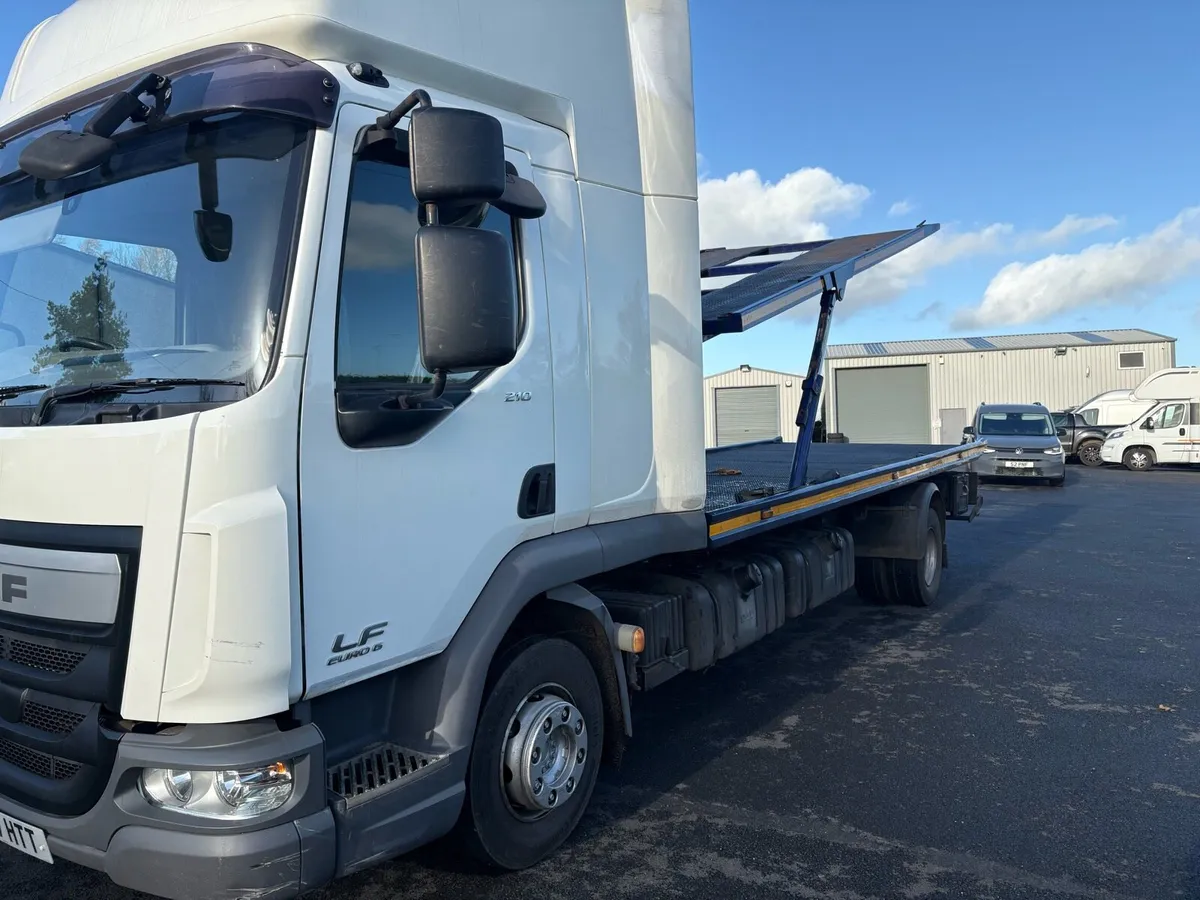 2017 Daf Lf 210  3 car tilt a slide - Image 3