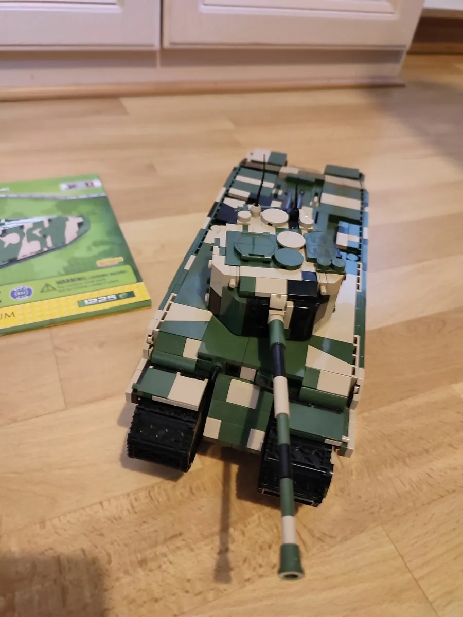 Cobi Tog - 2 super heavy tank - Image 1