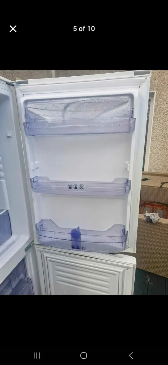 Whirlpool fridge freezer - Image 4