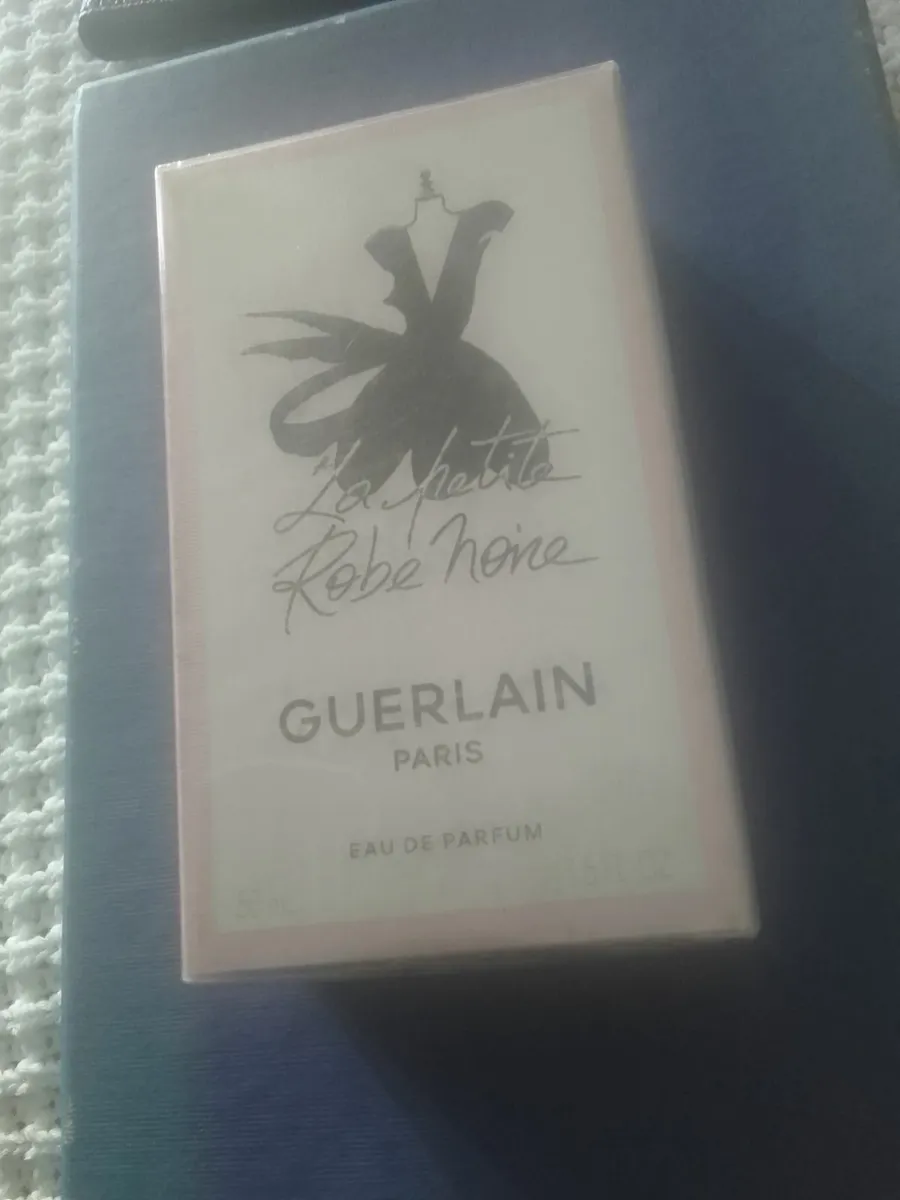 GUERLAIN LA PETITE ROBE NOIRE EDP 50MLS NEW - Image 2