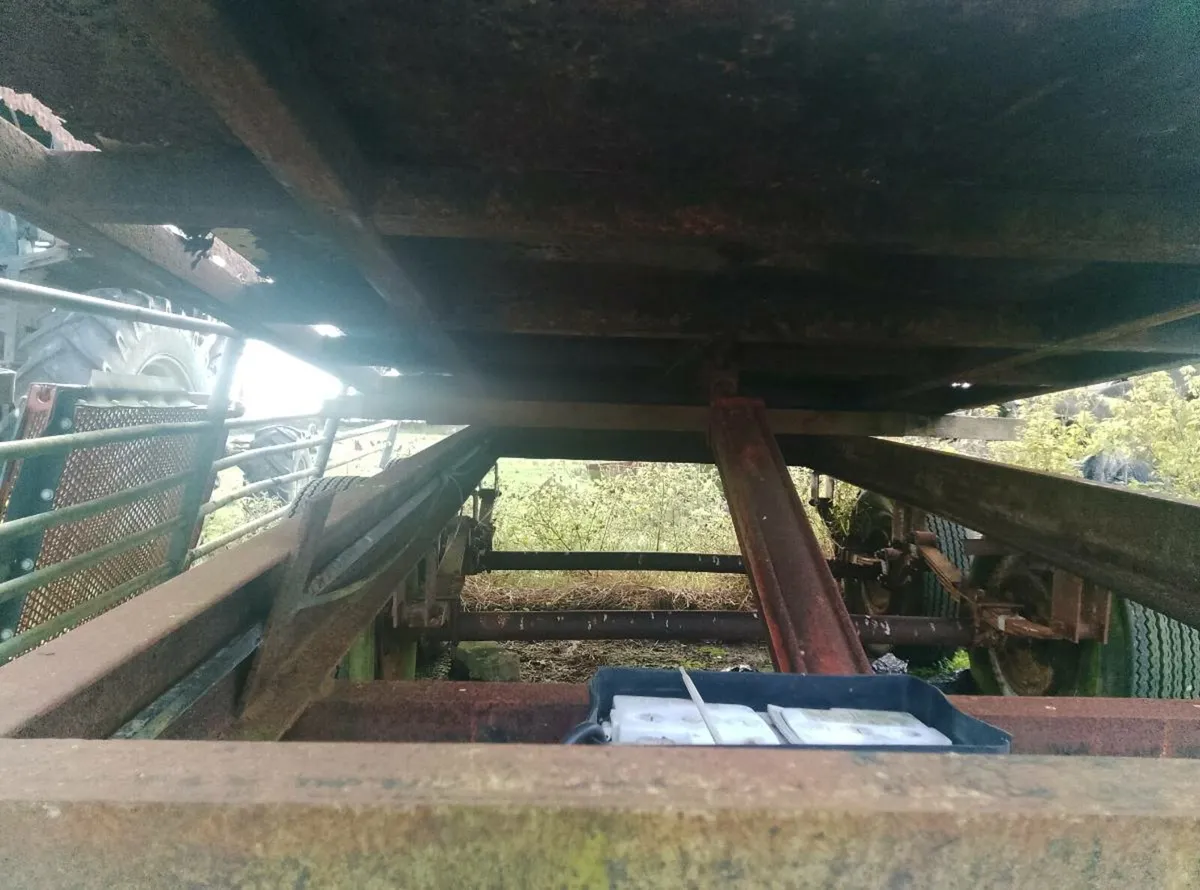 Pro line tipping trailer - Image 3