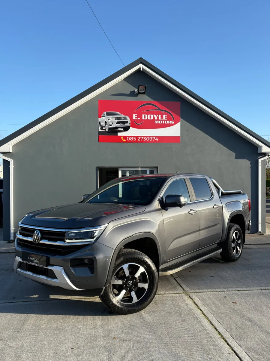 2023 Volkswagen Amarok - Image 2