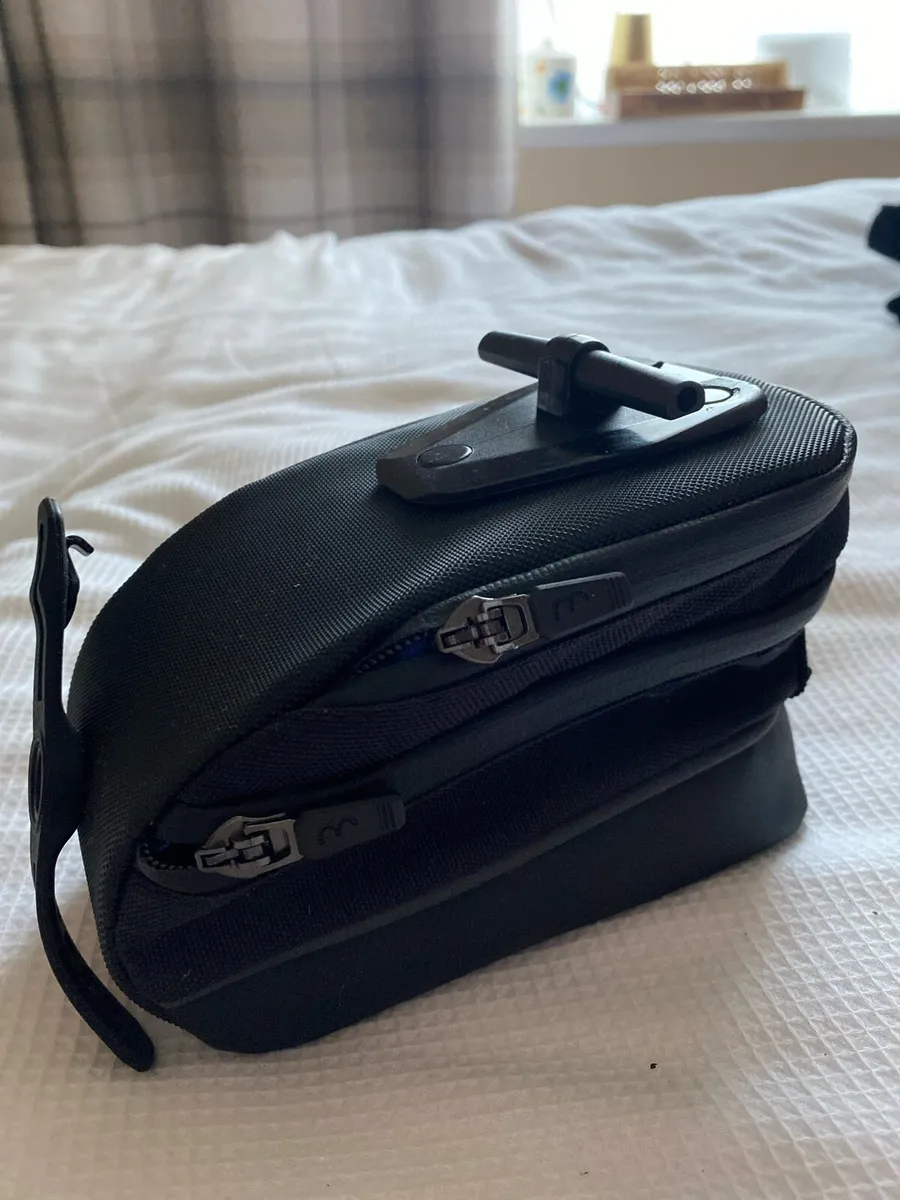 Bike Saddle Bag - Image 1