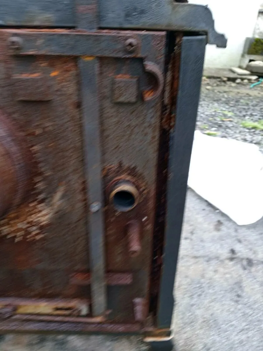 Blacksmith stove - Image 4