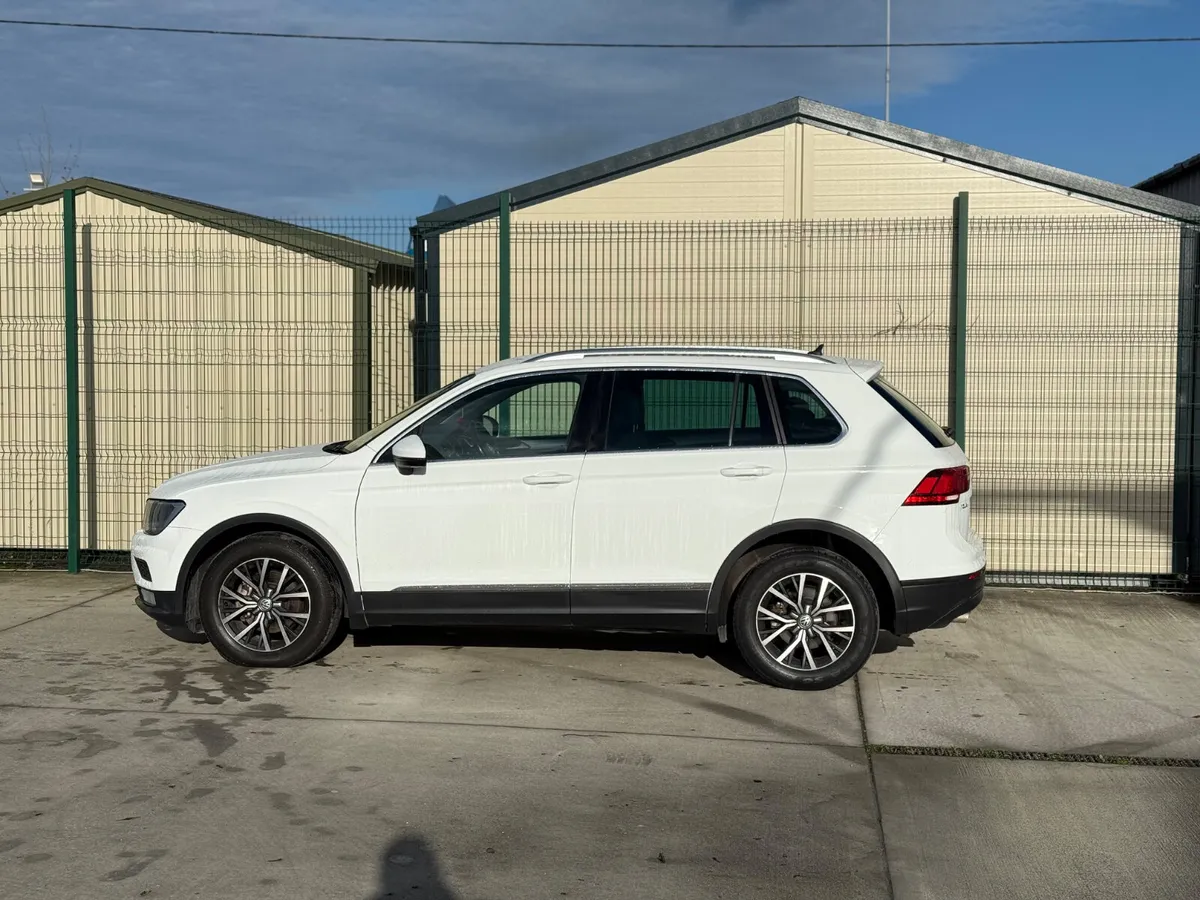 Vw Tiguan 2017 Automatic - Image 4