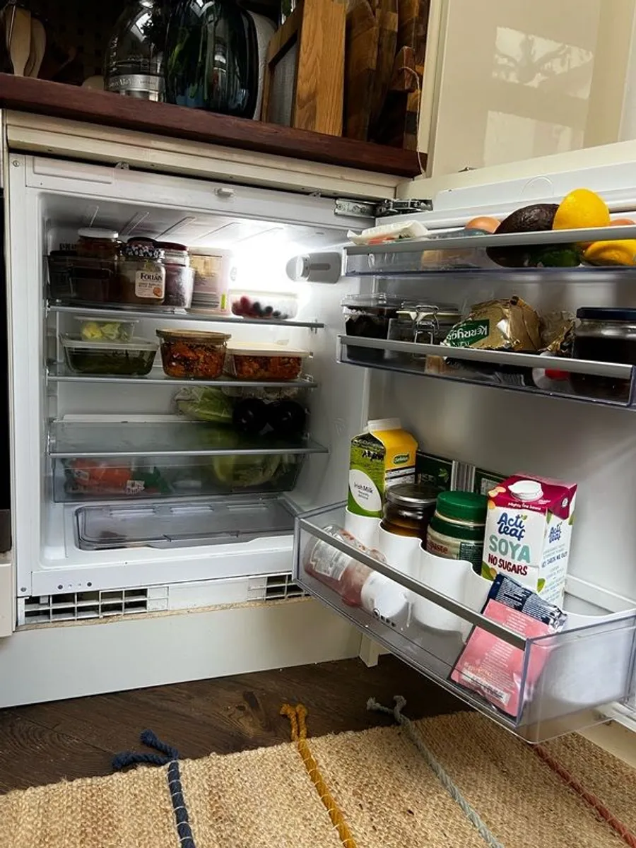 Neff Fridge K4316XFF0G - Image 3