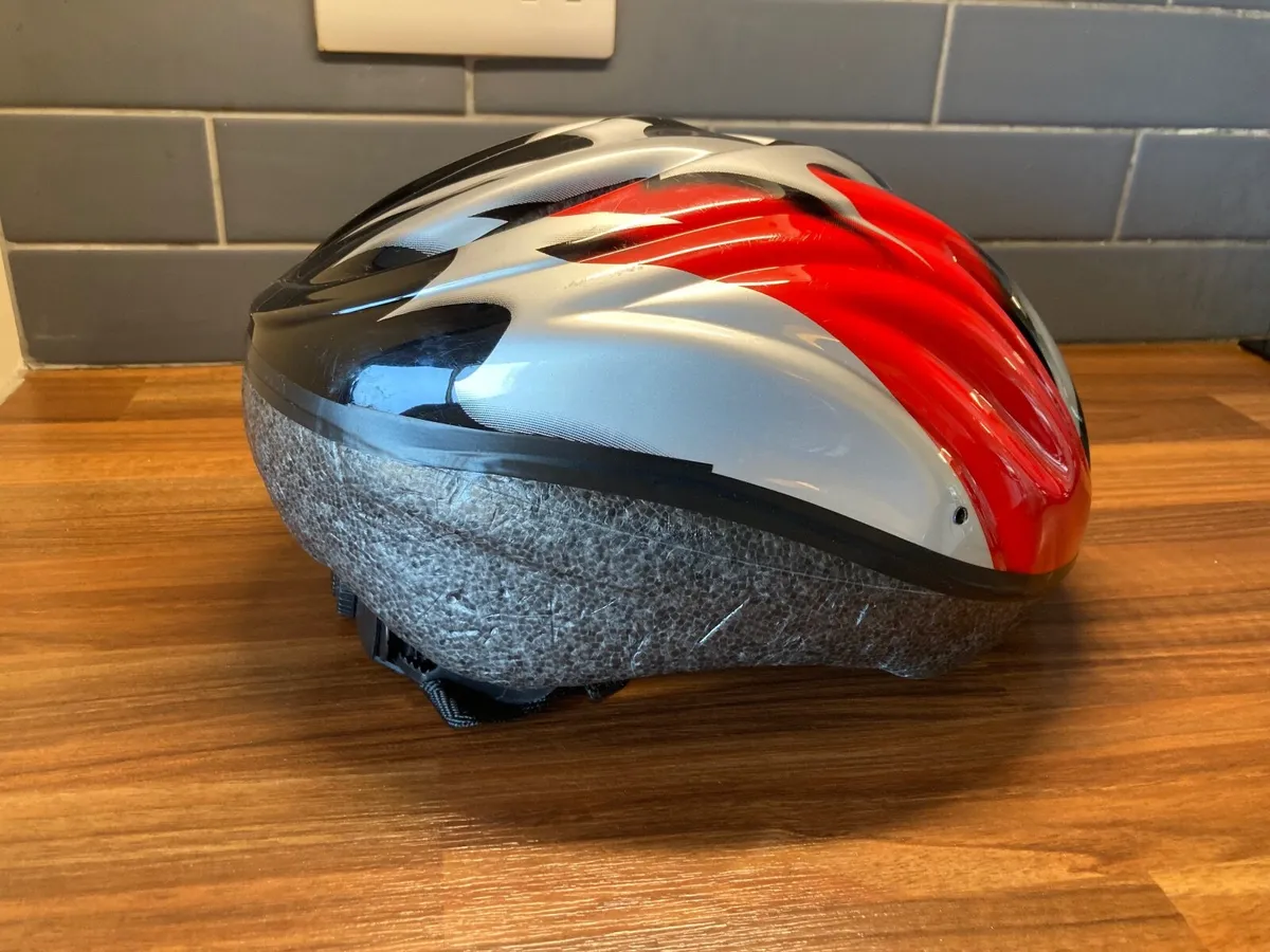 Lazer Cycling helmet - Image 2