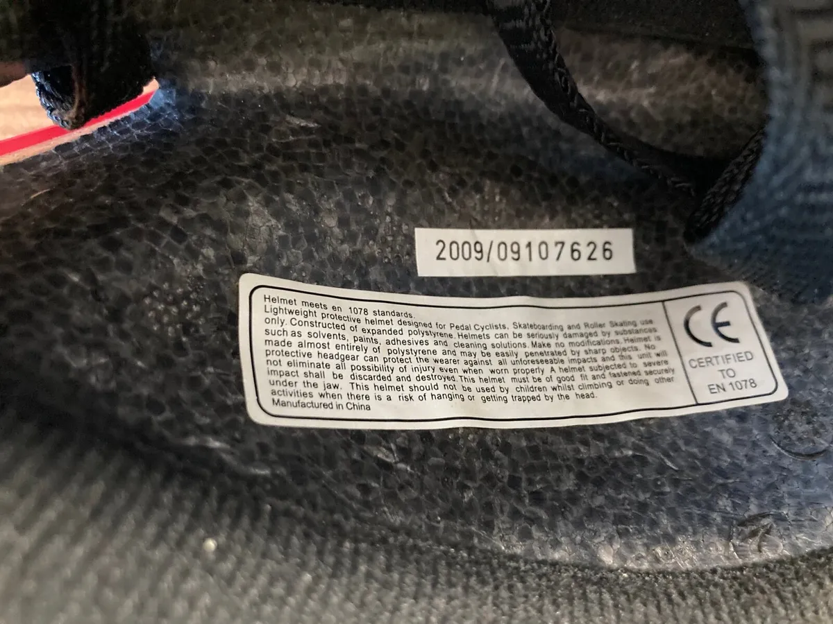 Lazer Cycling helmet - Image 3