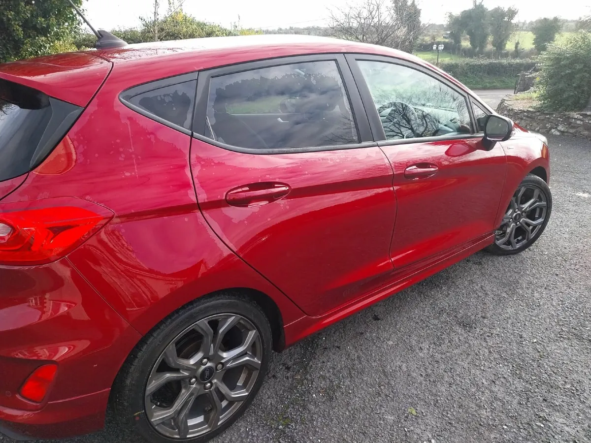 Ford Fiesta 2021 - Image 3