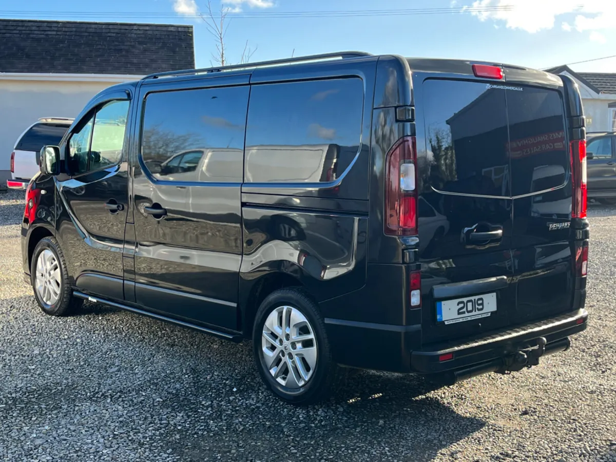 2019 RENAULT TRAFIC SPORT 66K MILES - Image 4