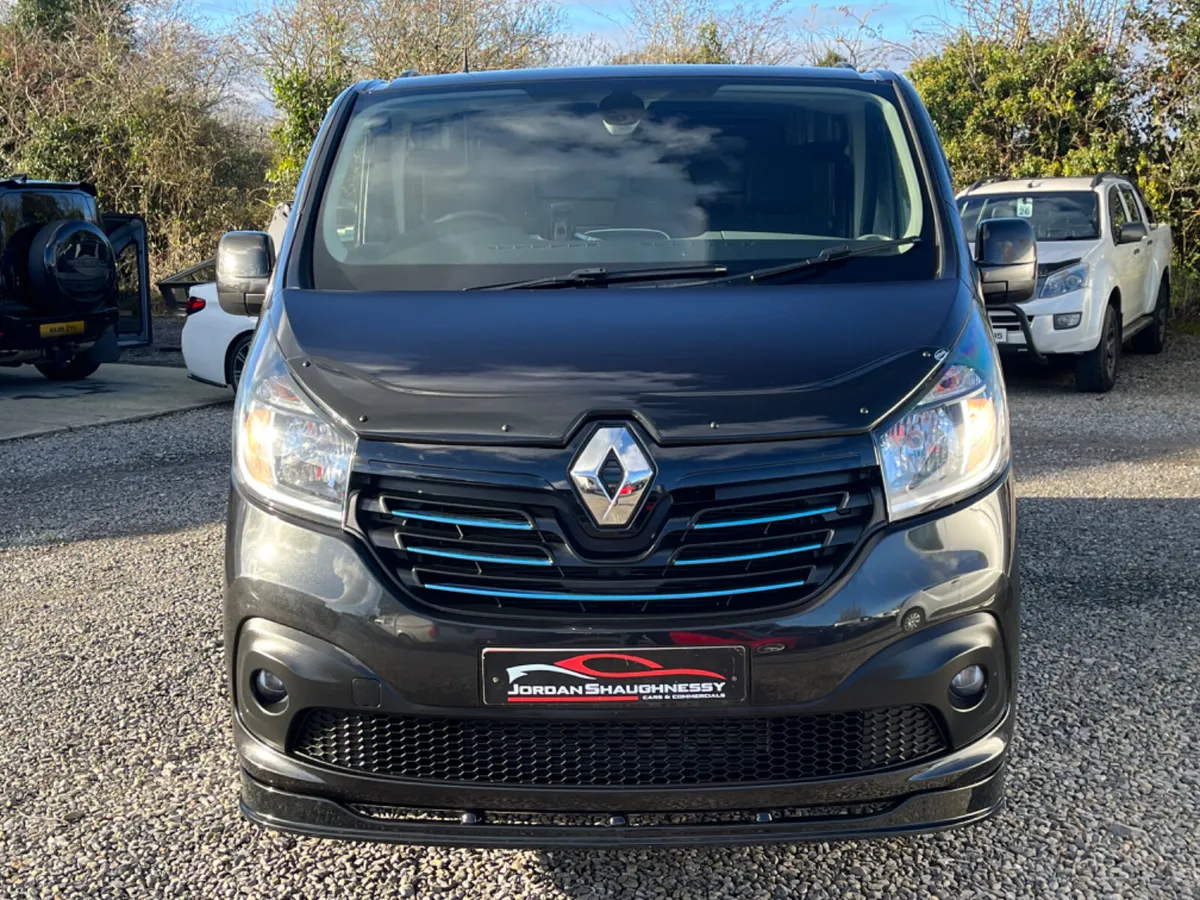 2019 RENAULT TRAFIC SPORT 66K MILES - Image 2