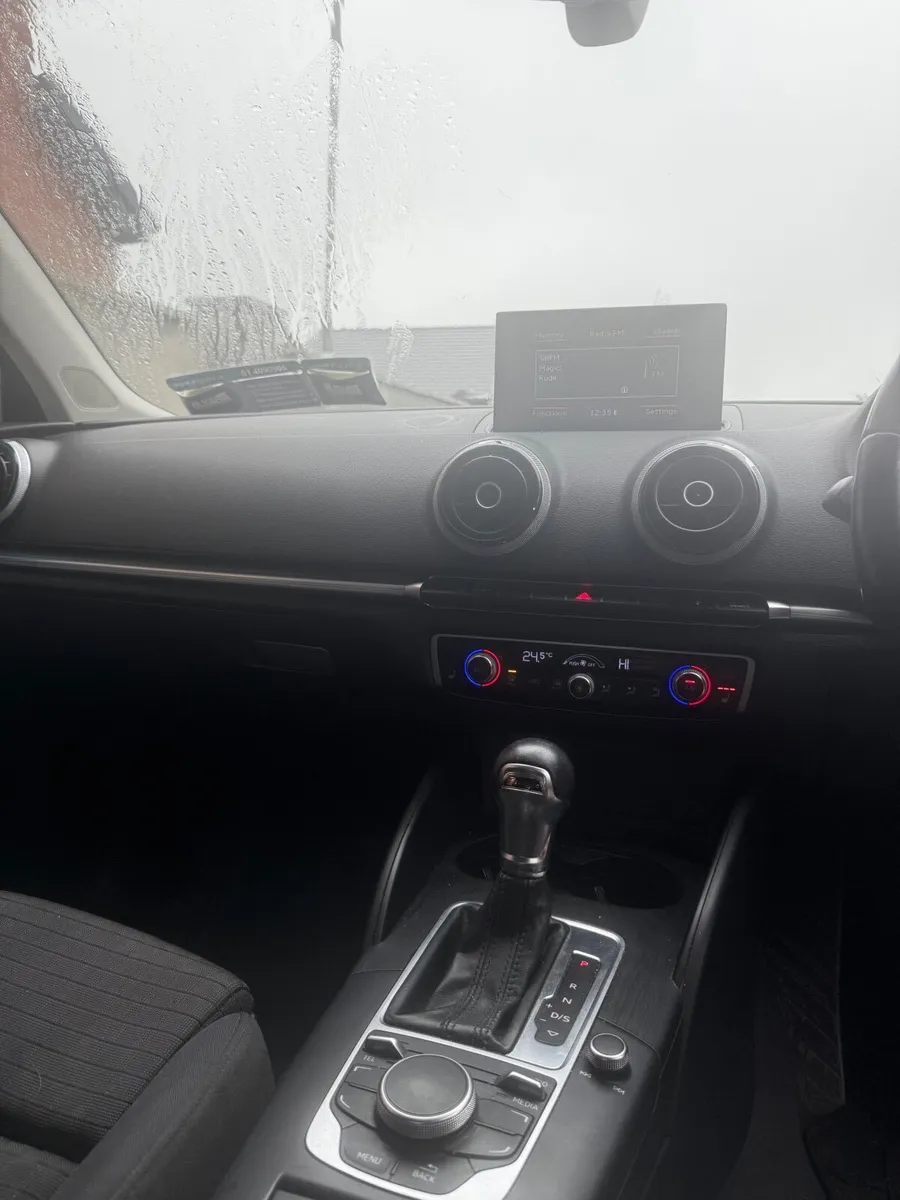 Audi A3 2016 - Image 2