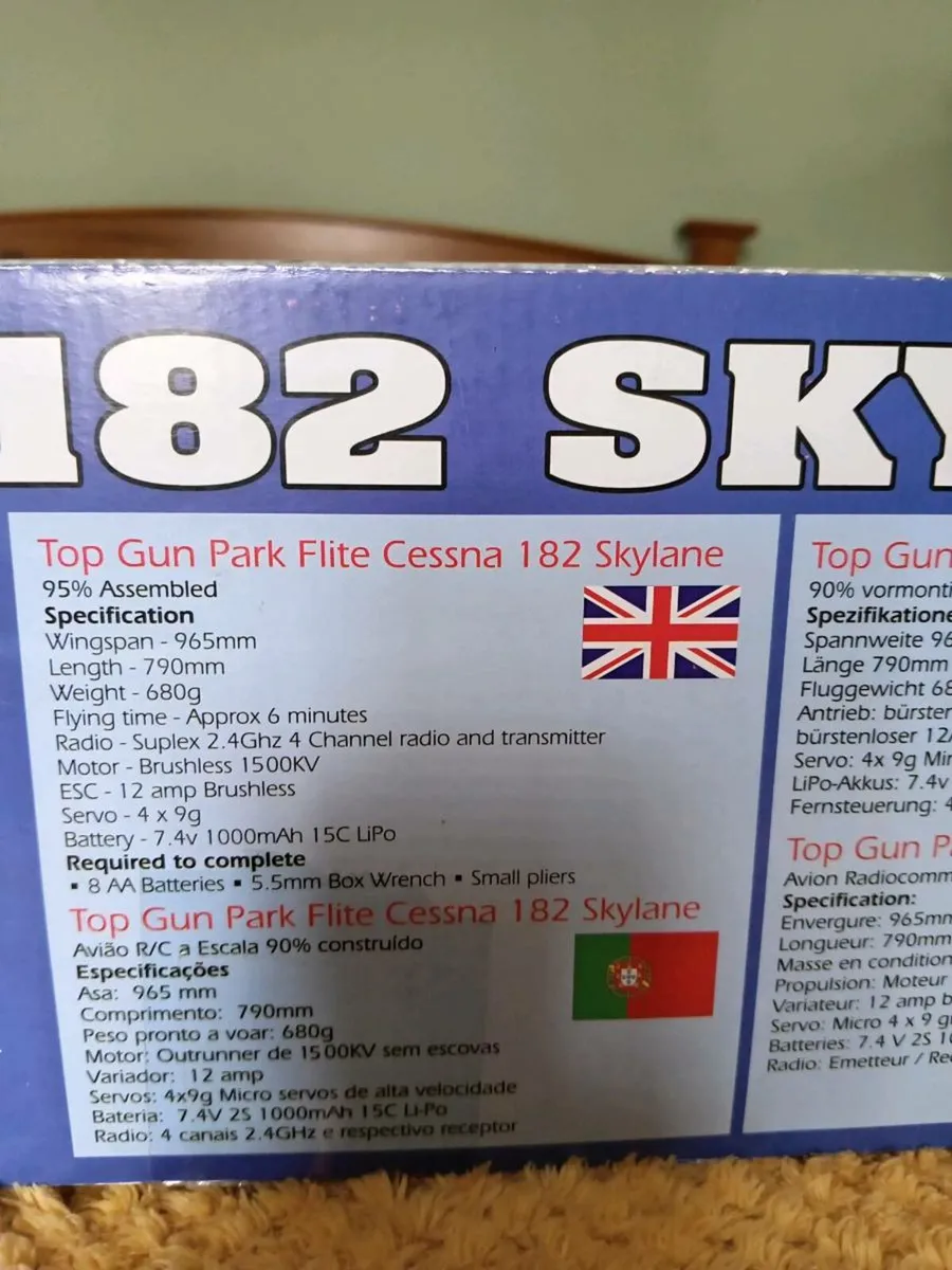 RC flying model plane - Image 3