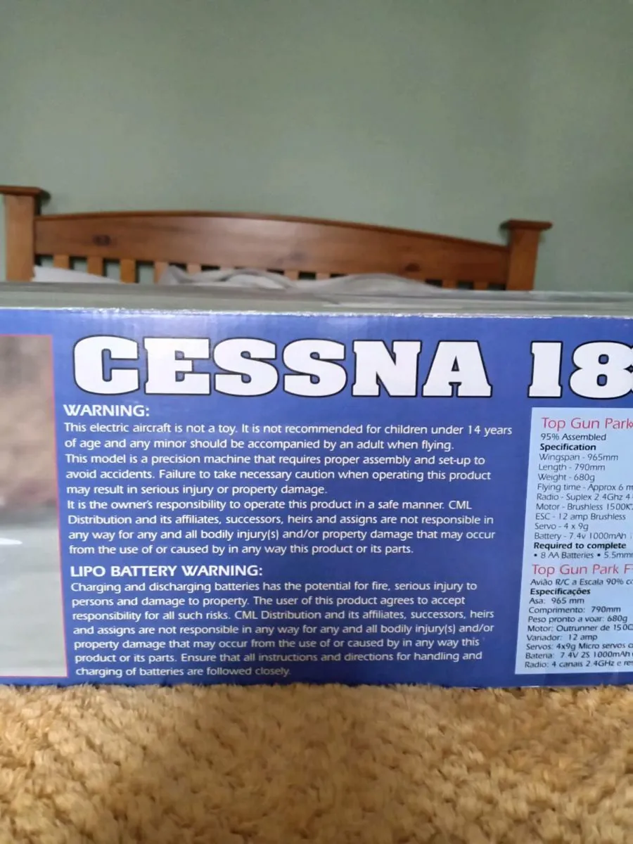 RC flying model plane - Image 4