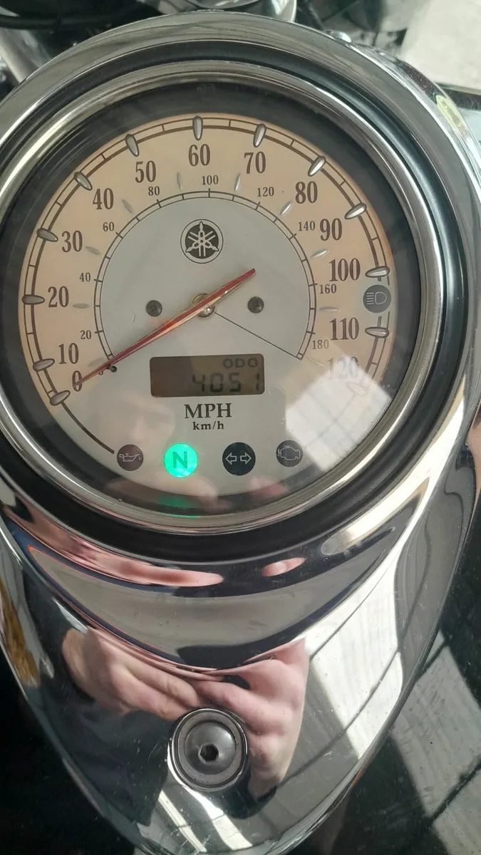 YAMAHA V-Star 1100 (4k miles) - Image 4