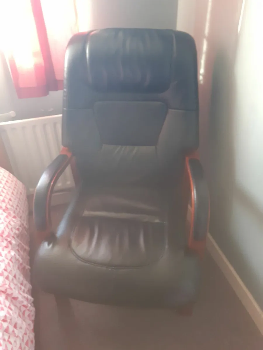 Rocking chair - Image 2