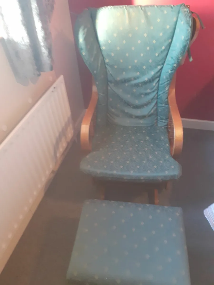 Rocking chair - Image 1