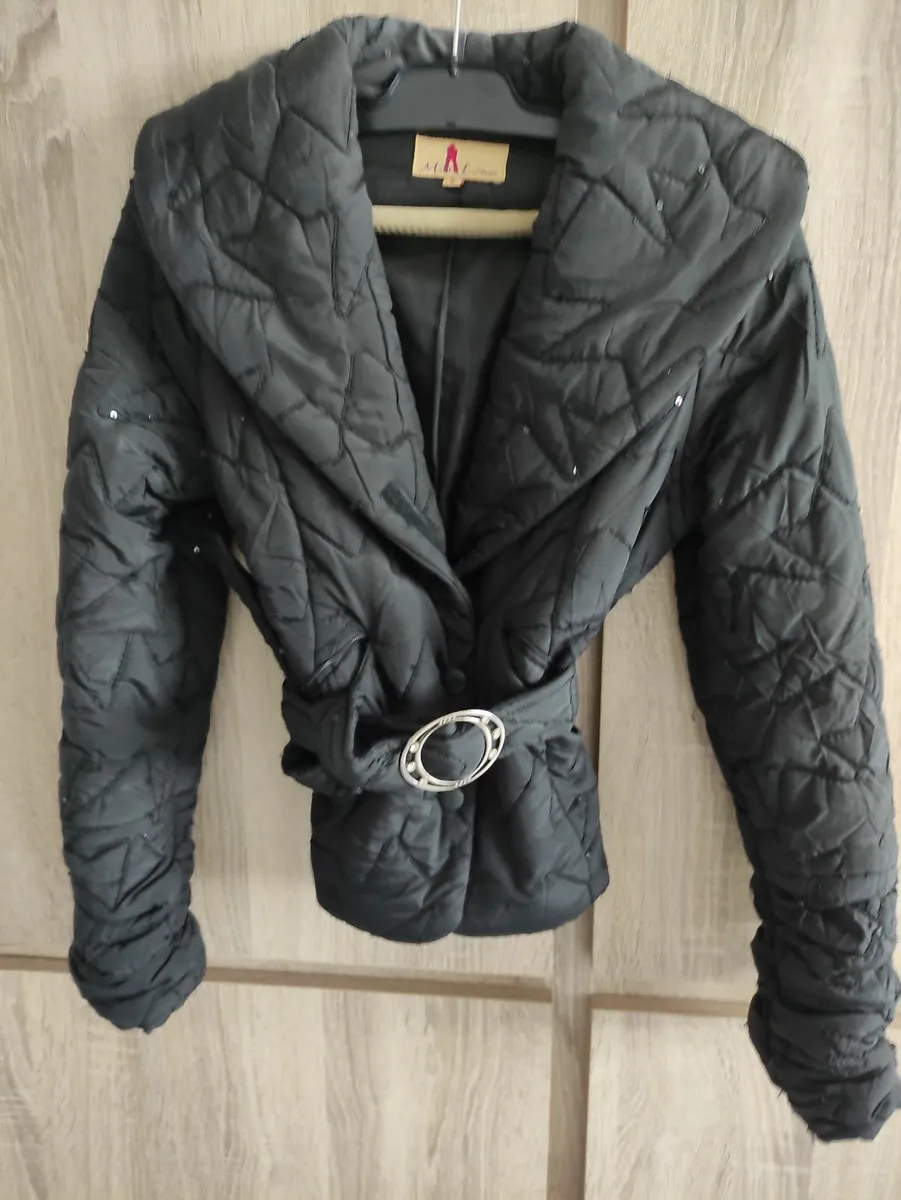 Black jacket with sequins Xs s worn twice - Image 1