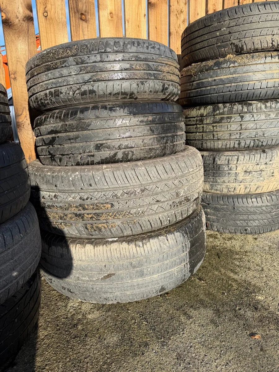 Free tyres - Image 2