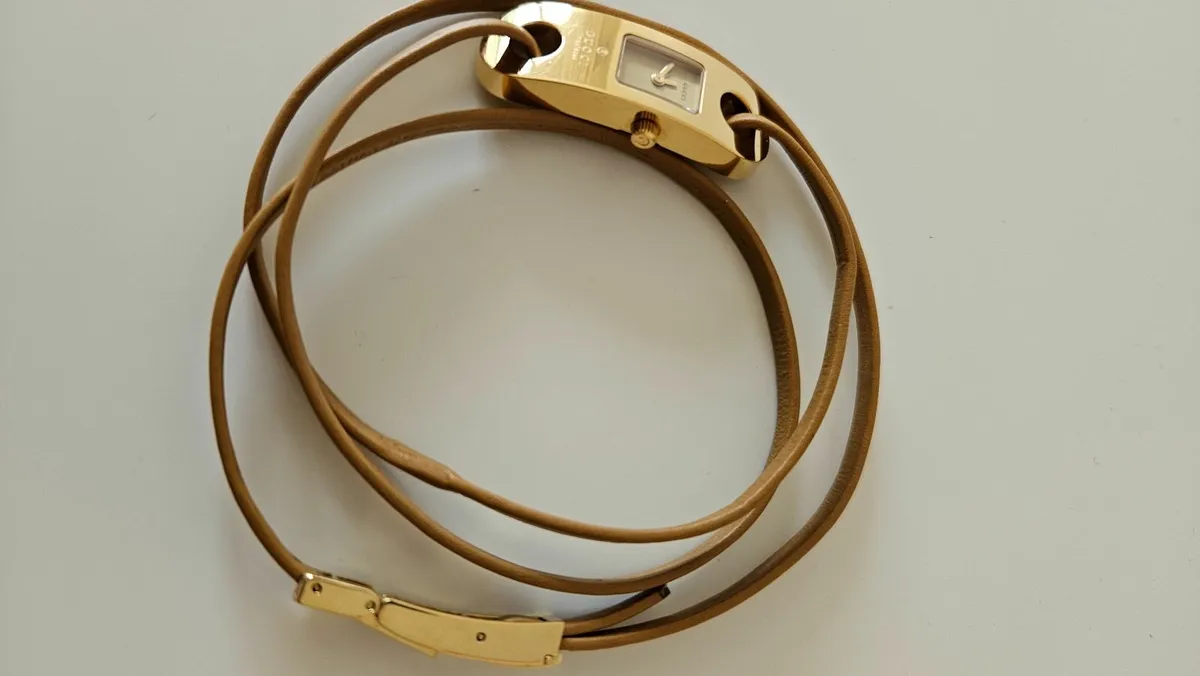 GUCCI watch 6100L - Image 4