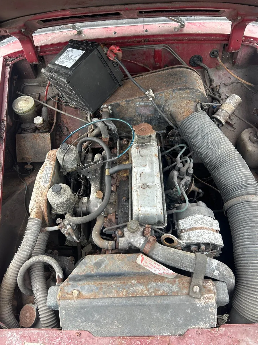 Barn Find - 1979 MG Midget - For parts or repair - Image 3