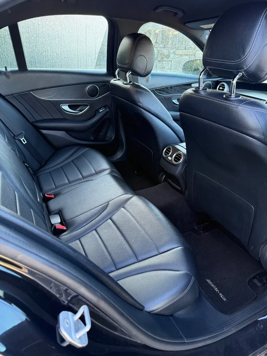 Mercedes-Benz C-Class 2016 - Image 2