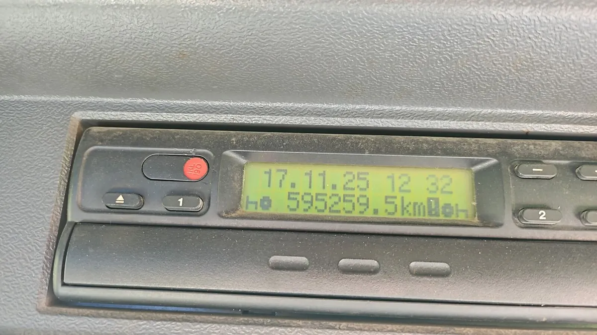 P420 Scania Tipper - Image 4