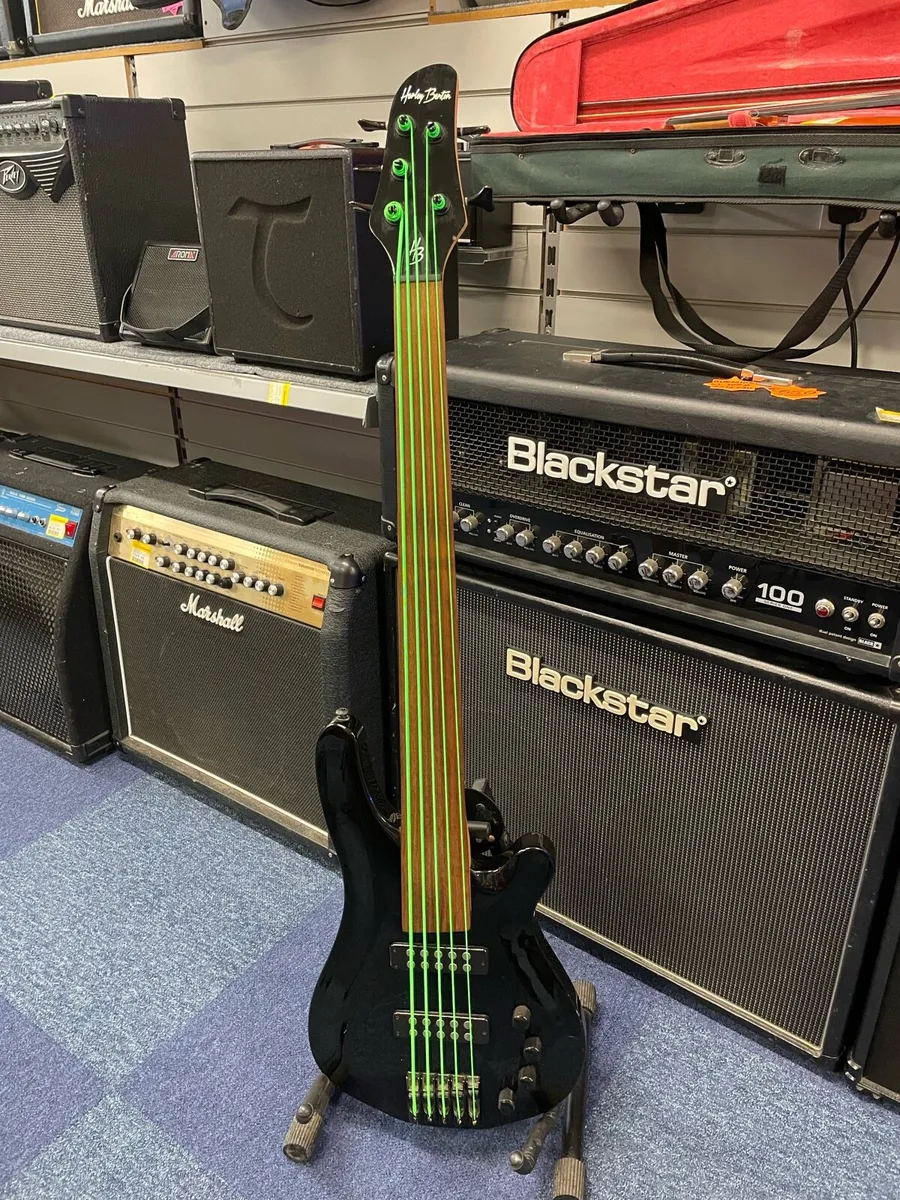 Harley Benton Fretless 5-String Bass - Image 2