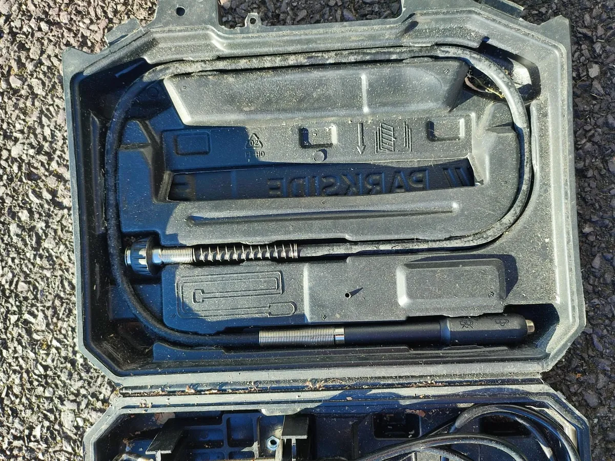 Parkside angle grinder corded small tool - Image 2