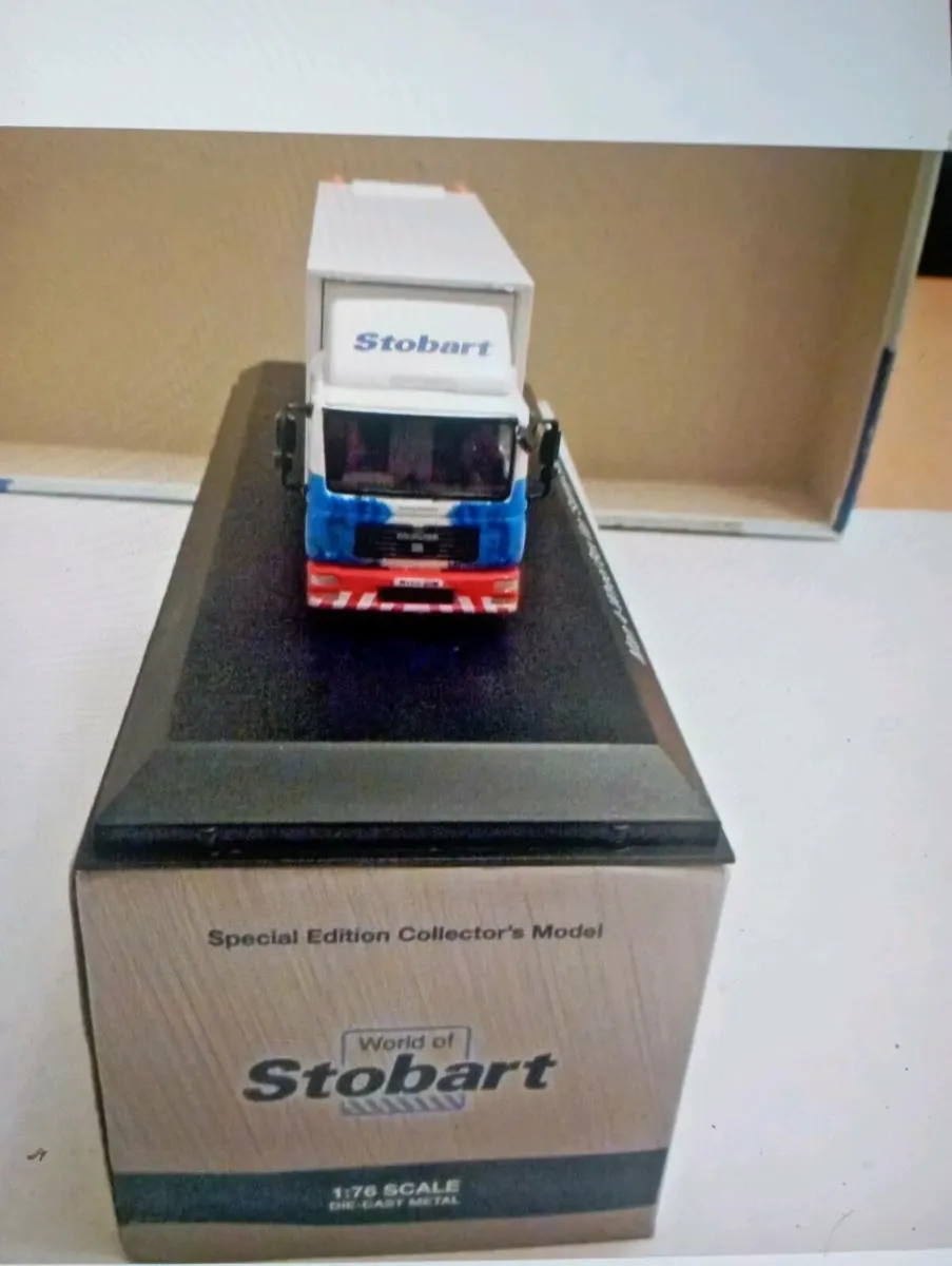 ATLAS EDDIE STOBART MAN -4WHEEL  BOX VAN - Image 2