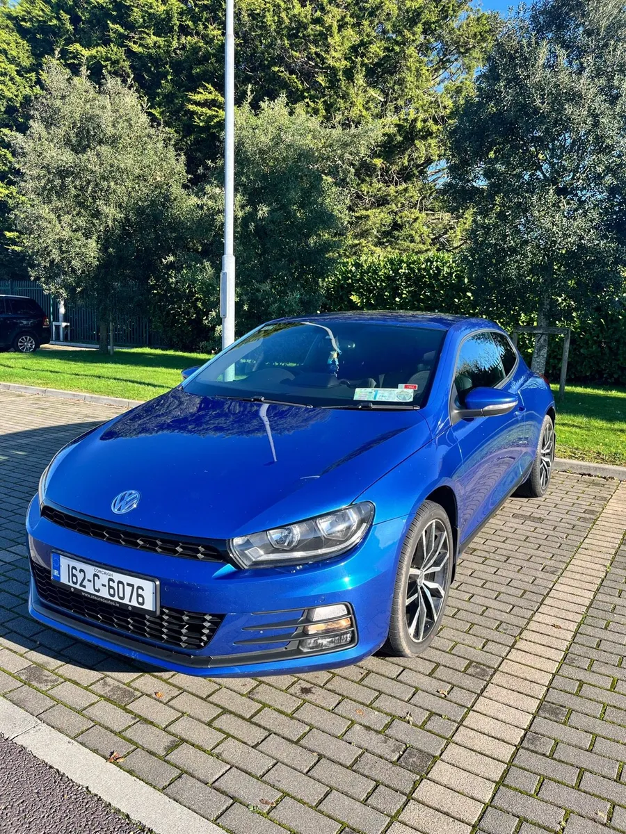 2016 Volkswagen Scirocco 2.0TDI - Image 2