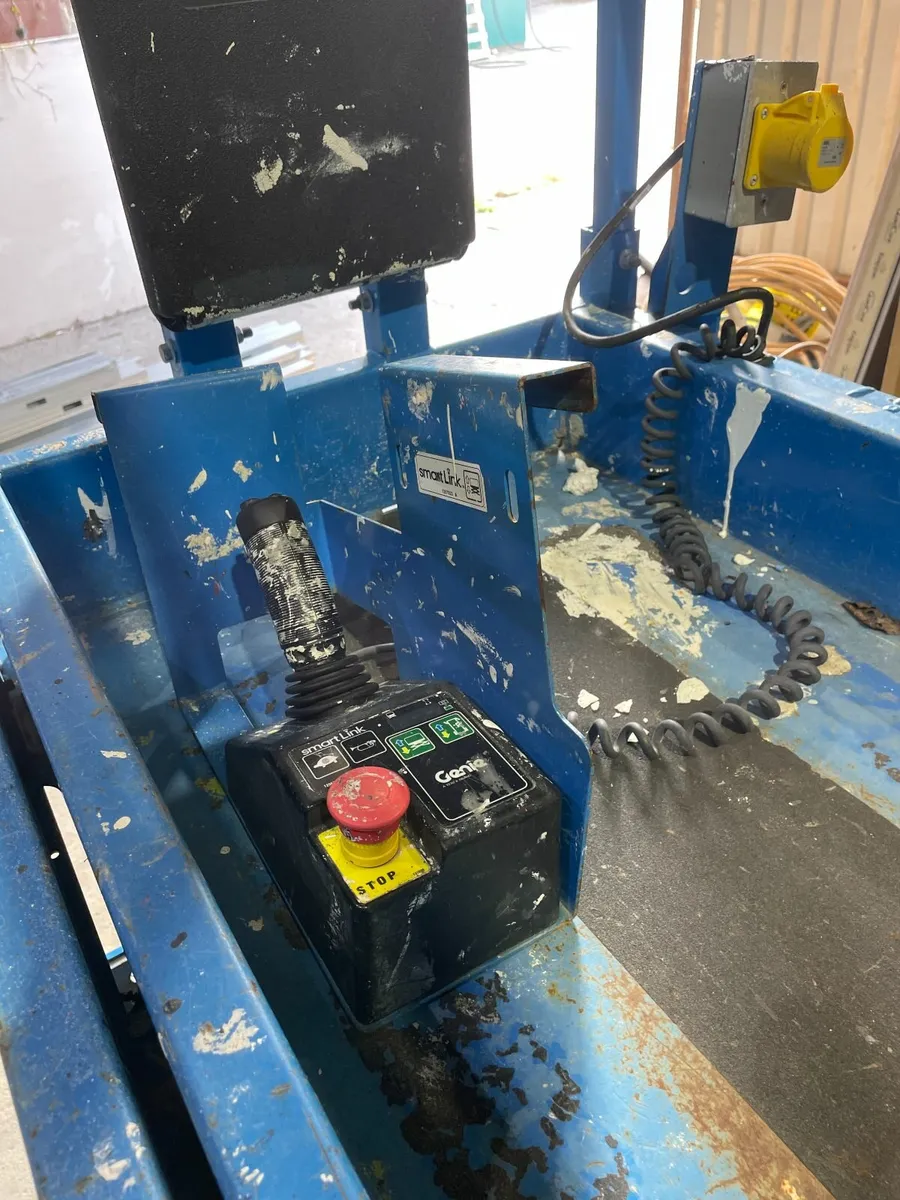 Genie Scissors lifts - Image 3