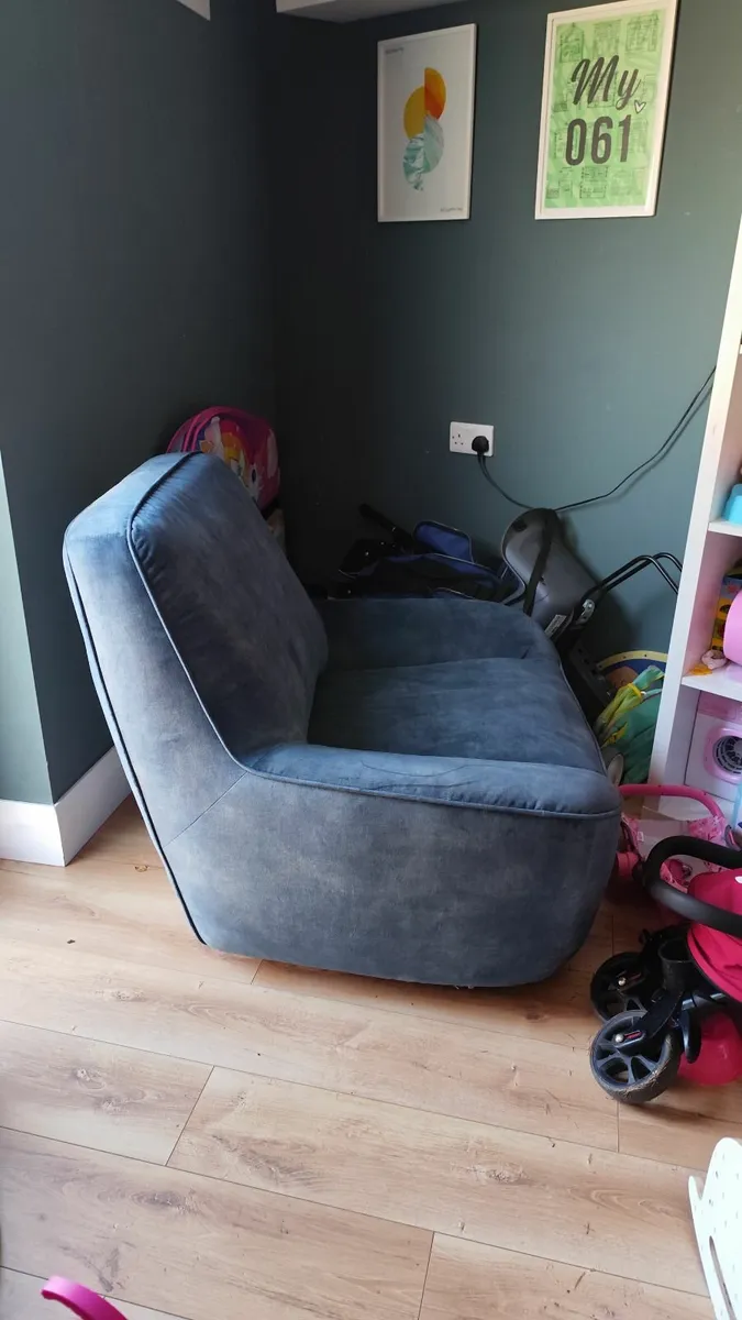 Teal "Virgo" Swivel chair - Image 2