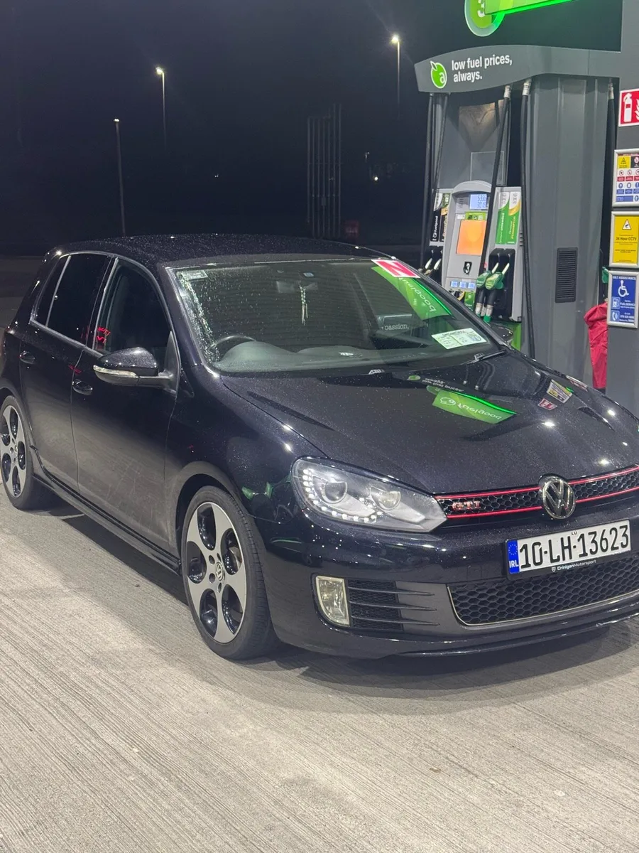 Volkswagen Golf Gti *Low km* - Image 1
