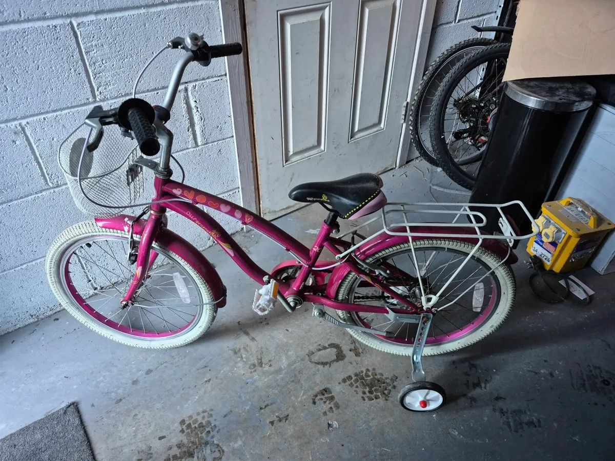 Girls bike