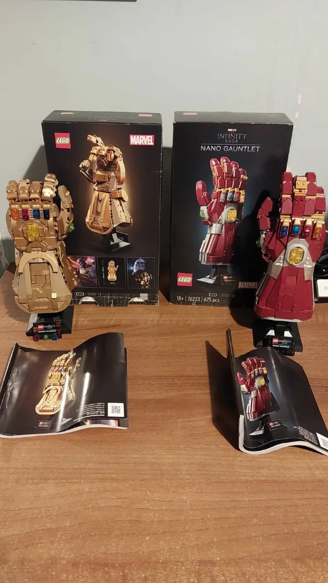 Lego Marvel Infinity Gauntlets 76191 & 76223 - Image 1