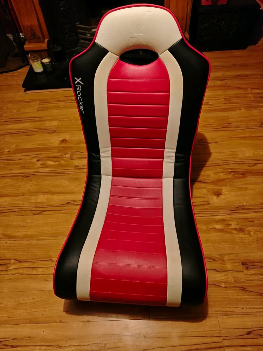 XRocker Gaming chair - Image 1