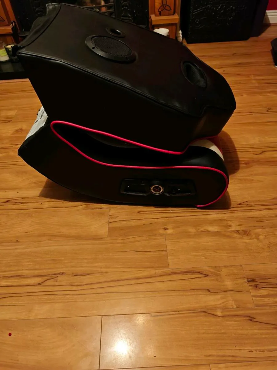 XRocker Gaming chair - Image 3