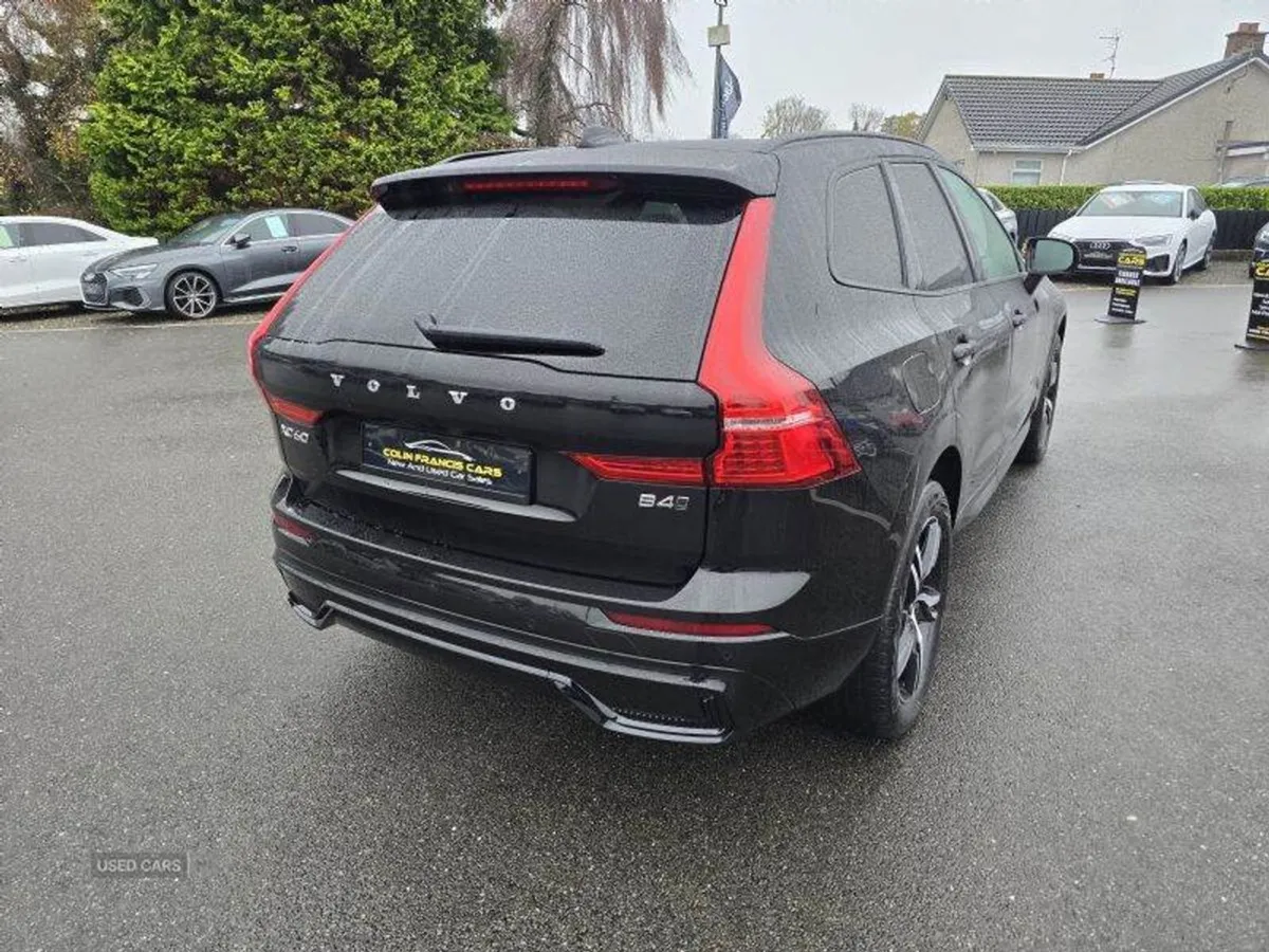 Volvo XC60 R-design - Image 4