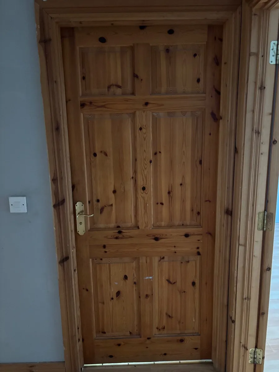 Pine doors - Image 1