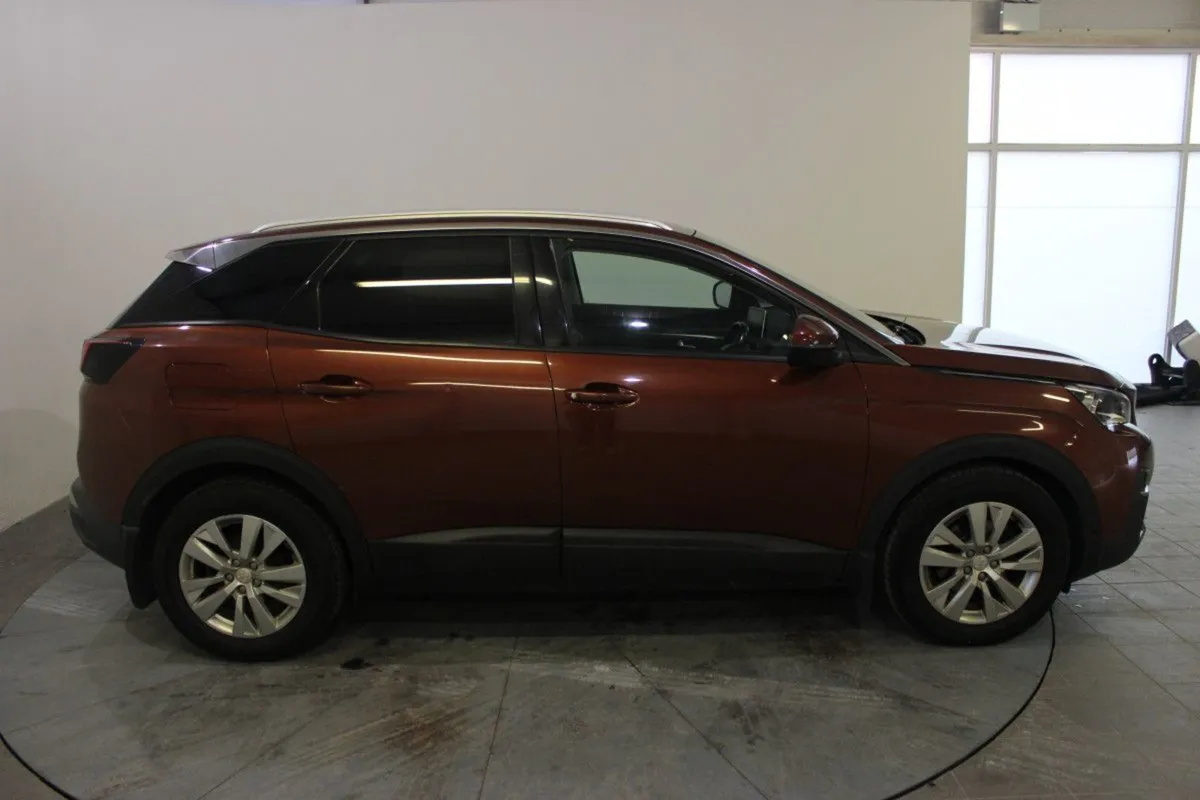Peugeot 3008 1.6 Blue Hdi 120 - Image 3