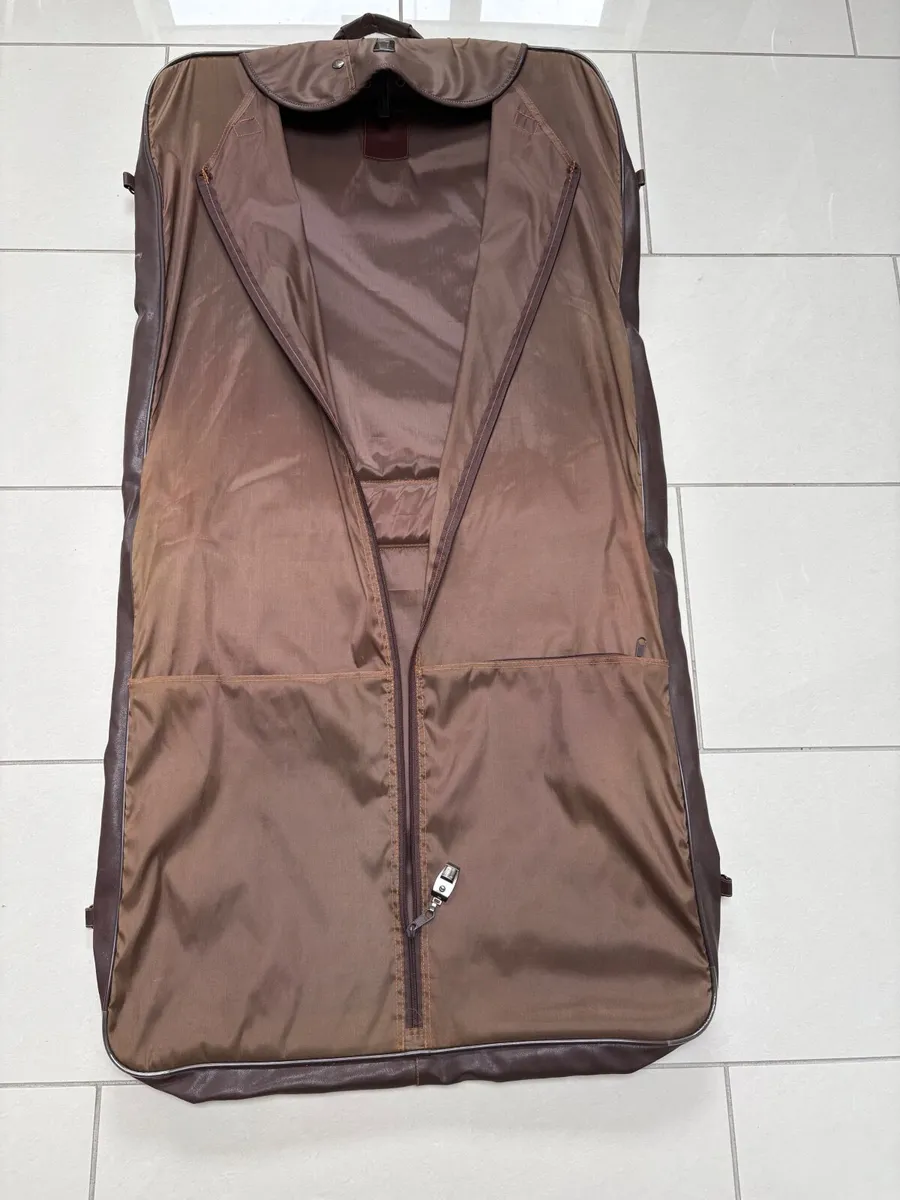 Travel Garment/ Suit Carrier - Image 3
